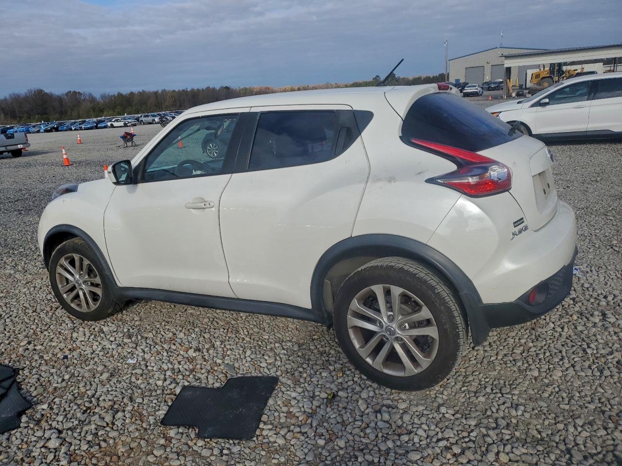 Nissan JUKE S Image 5