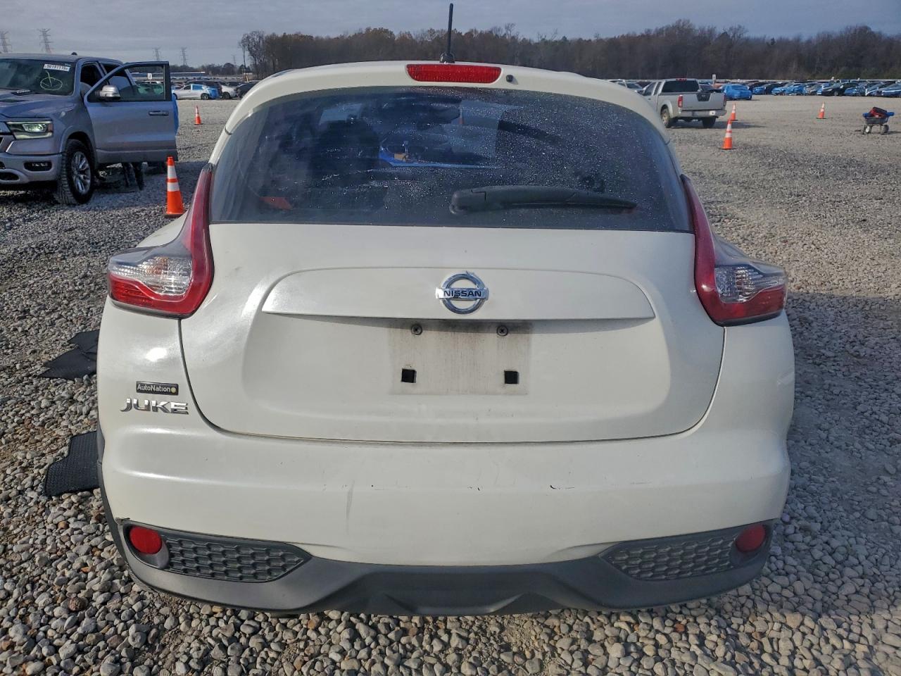 Nissan JUKE S Image 7