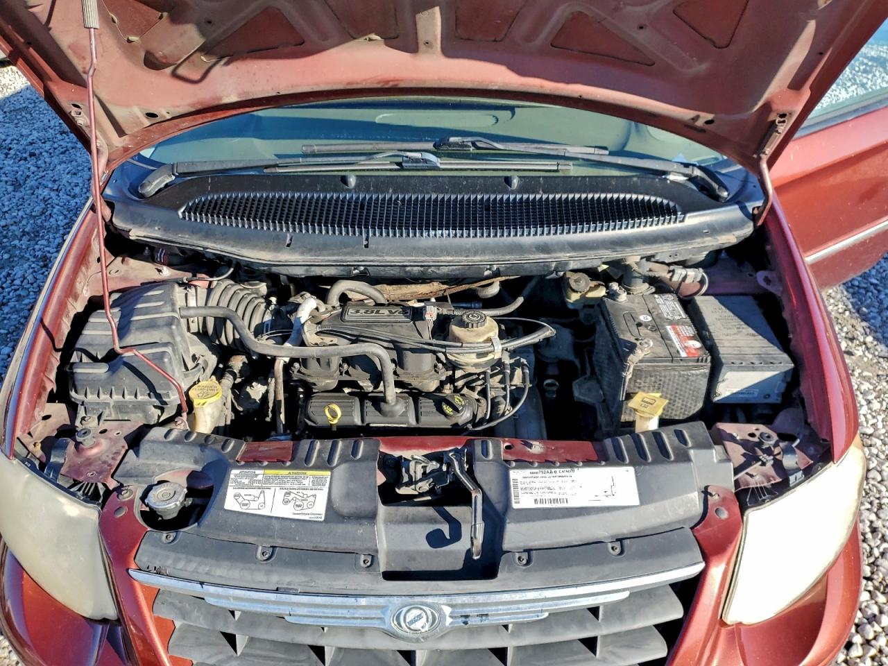 Chrysler Minivan Touring Image 5