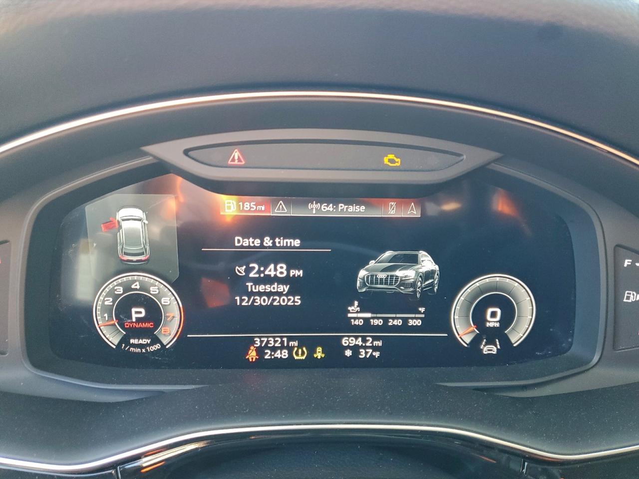 Audi Q8 Premium Plus S-line Image 9