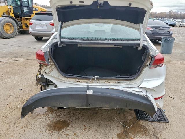 Hyundai ELANTRA Se Image 9