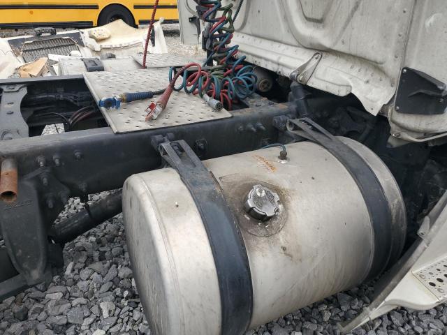 Freightliner Cascadia 1 Image 7