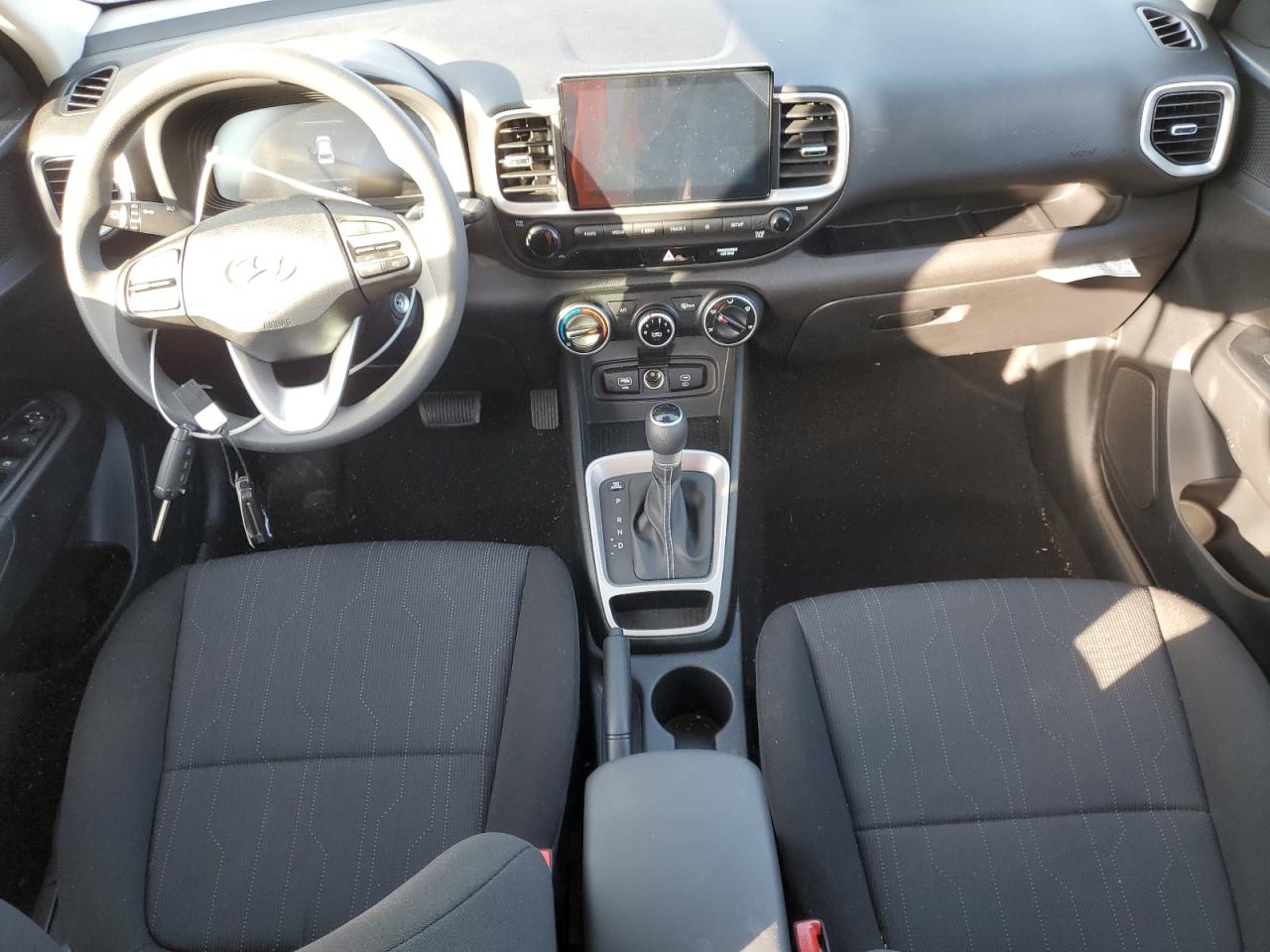 Hyundai VENUE Se Image 9