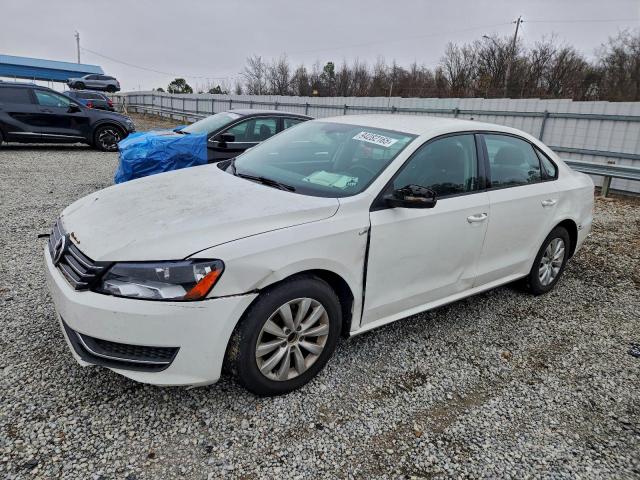  Salvage Volkswagen Passat