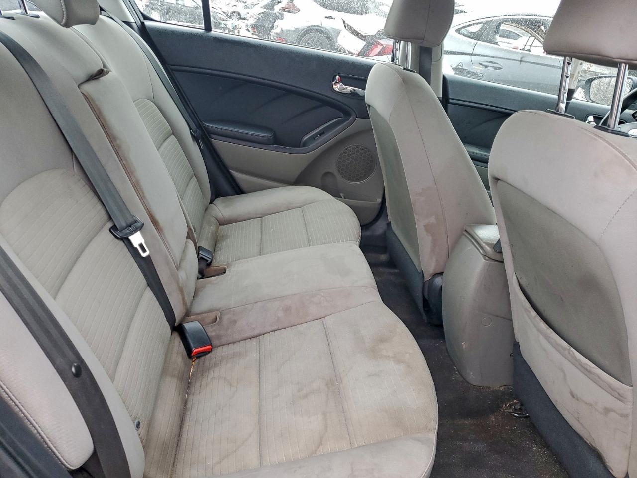 Kia Forte Lx Image 8