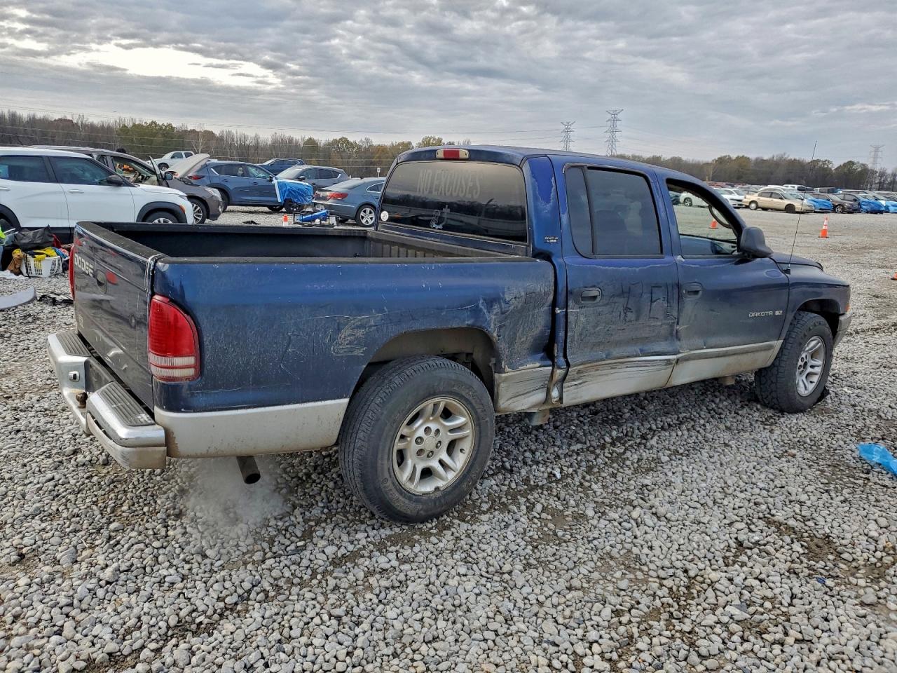 Dodge Dakota Quad Image 2
