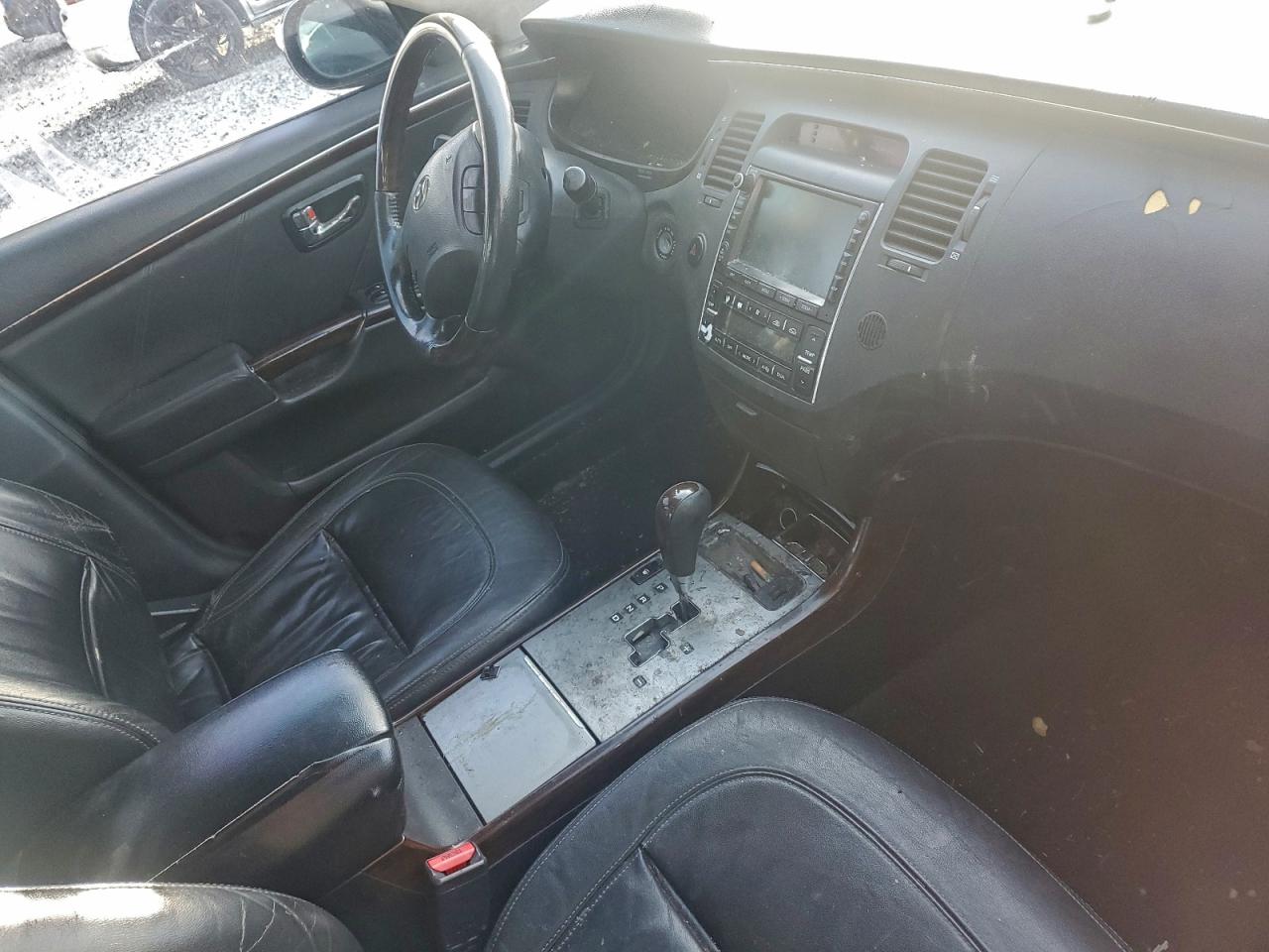 Hyundai Azera Se Image 3