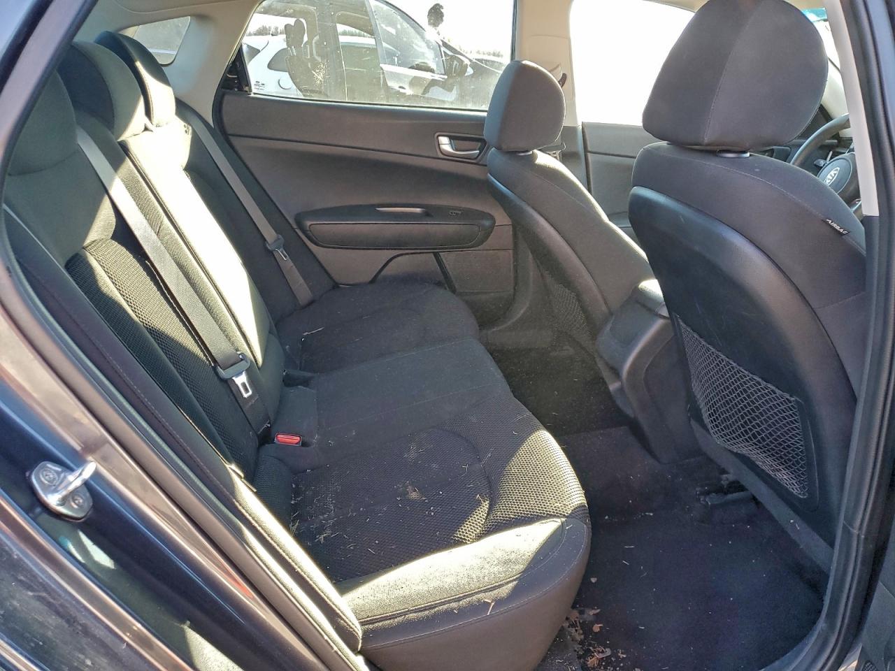 Kia Optima Lx Image 9