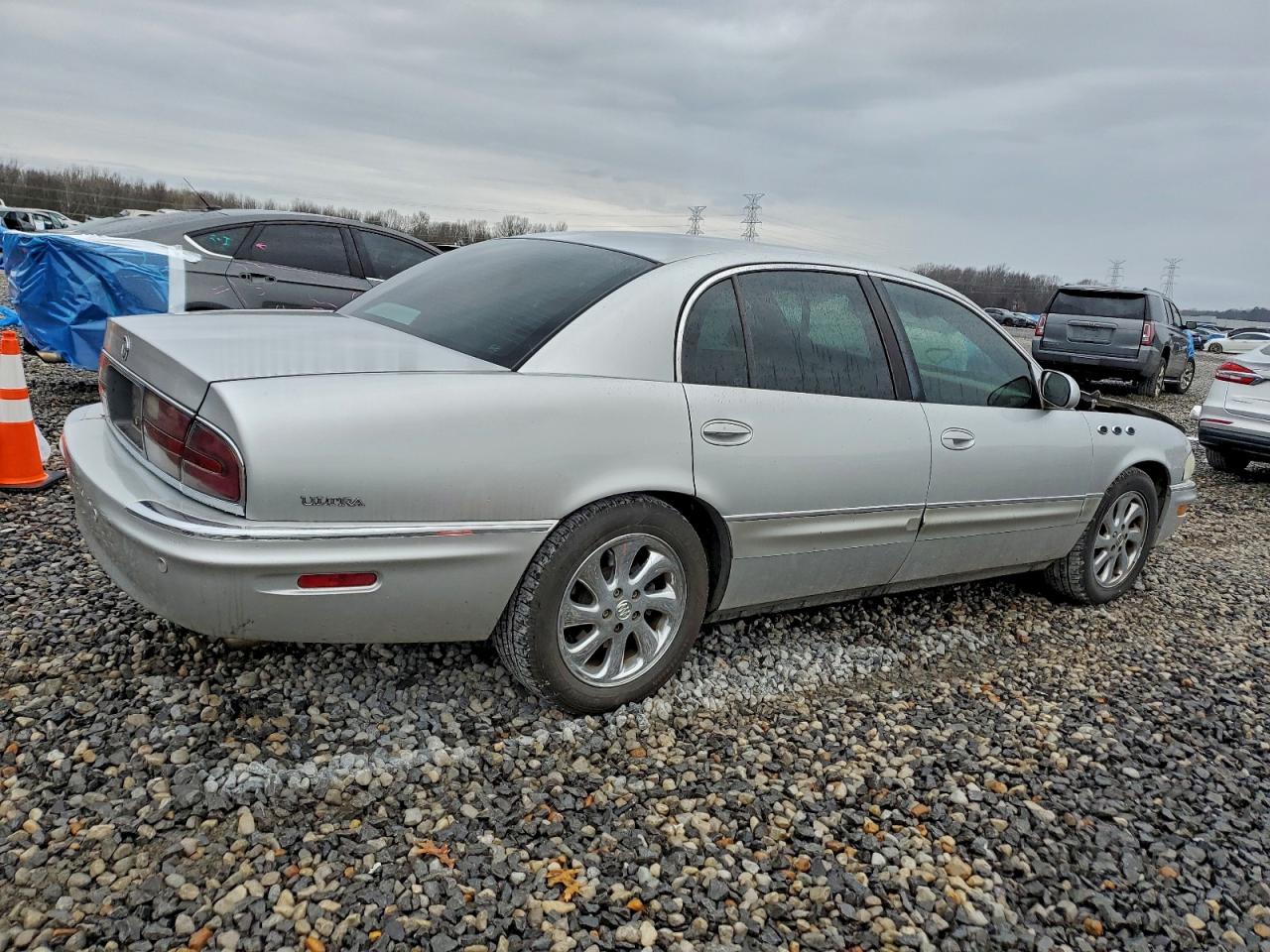 Buick Park Ave Ultra Image 11