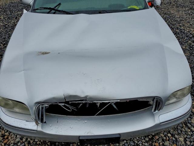 Buick Park Ave Ultra Image 9