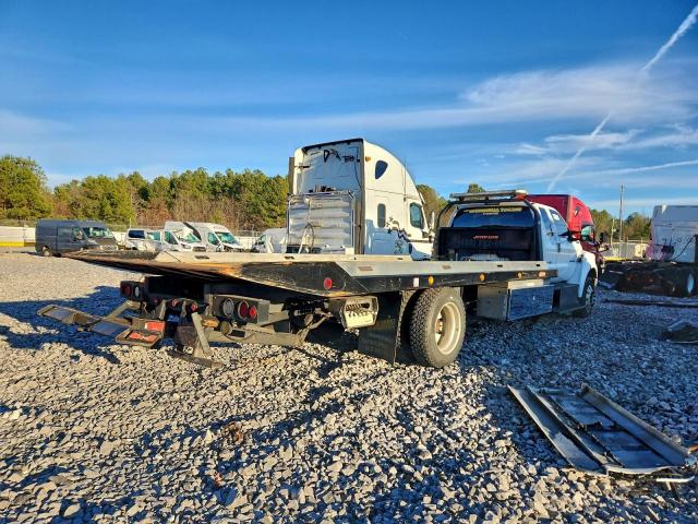 Ford F-650 Super Duty Image 6