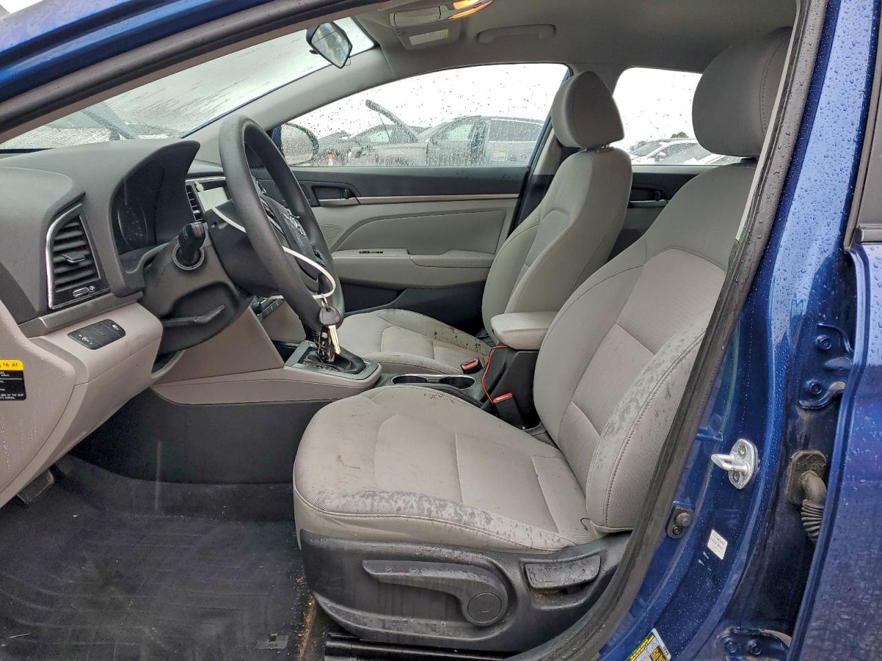 Hyundai ELANTRA Se Image 11