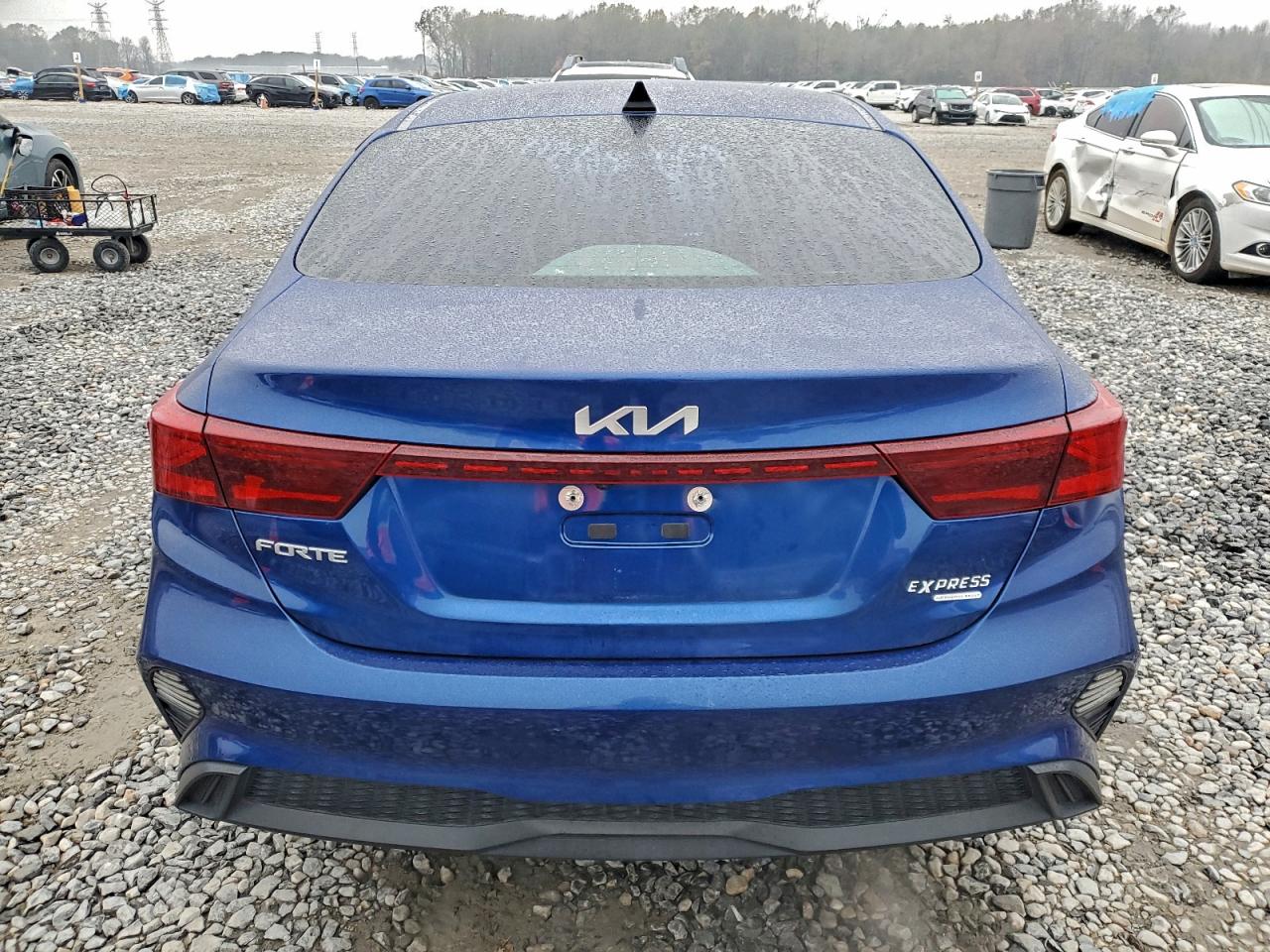 Kia Forte Fe Image 11