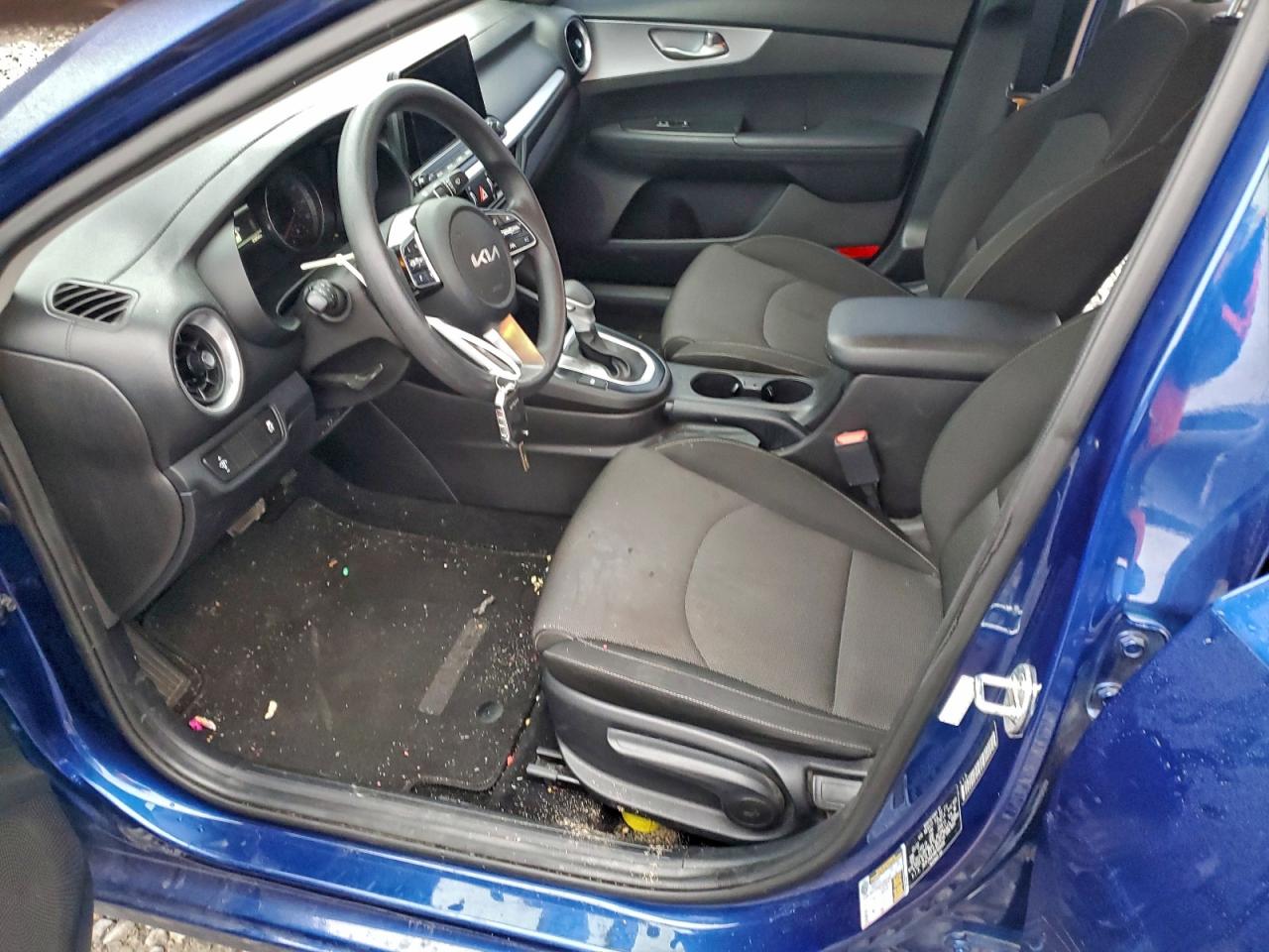 Kia Forte Fe Image 8