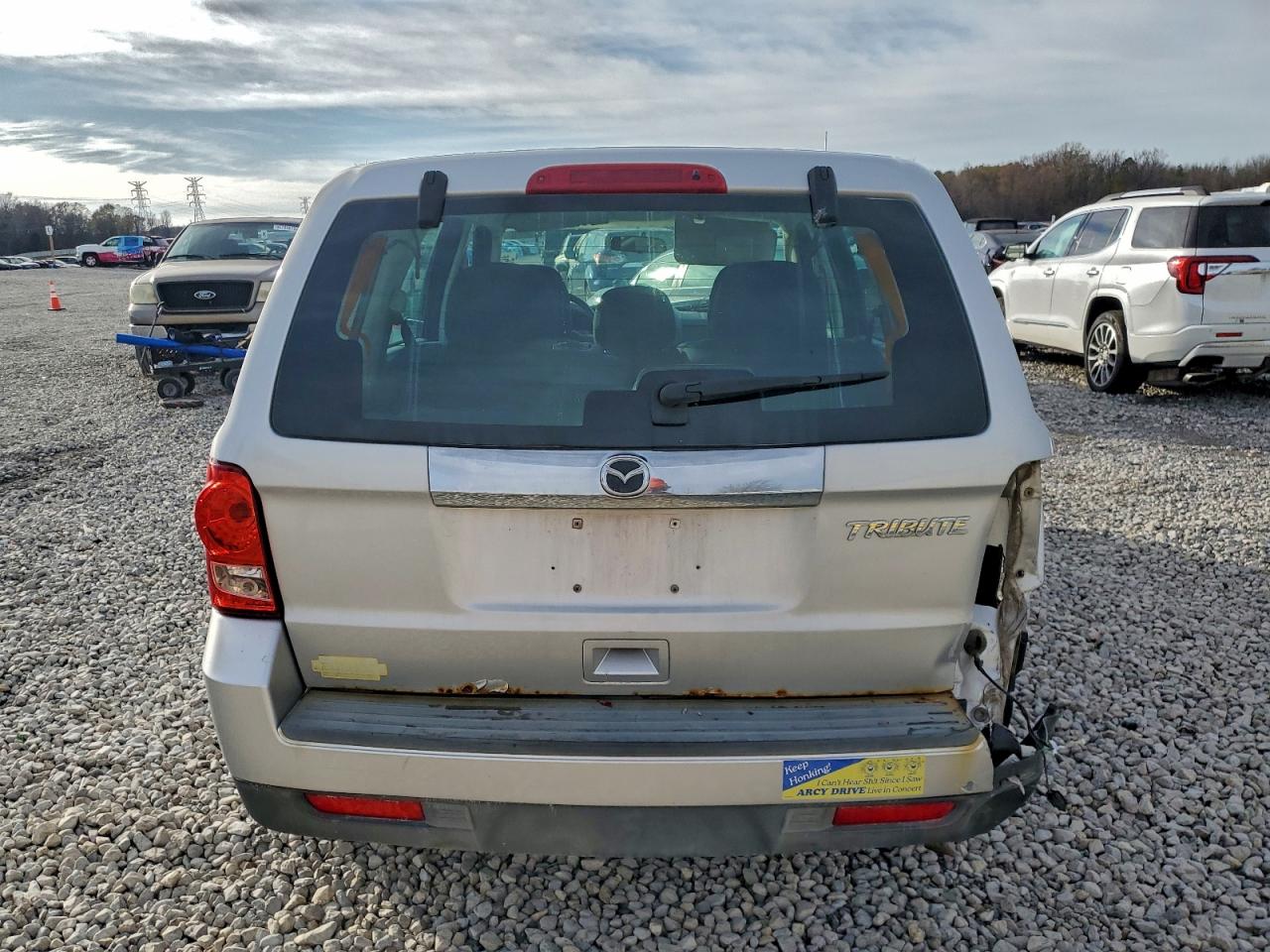 Mazda Tribute I Image 5