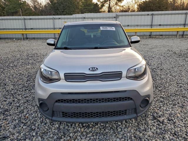 Kia Soul Image 12