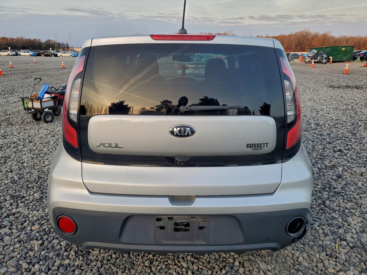 Kia Soul Image 2