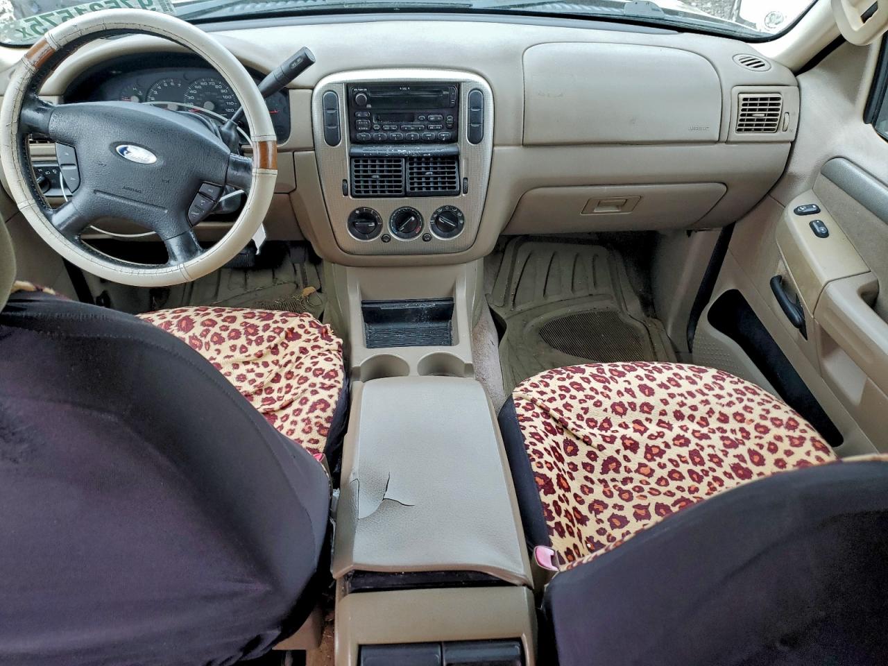 Ford Explorer Xlt Image 13