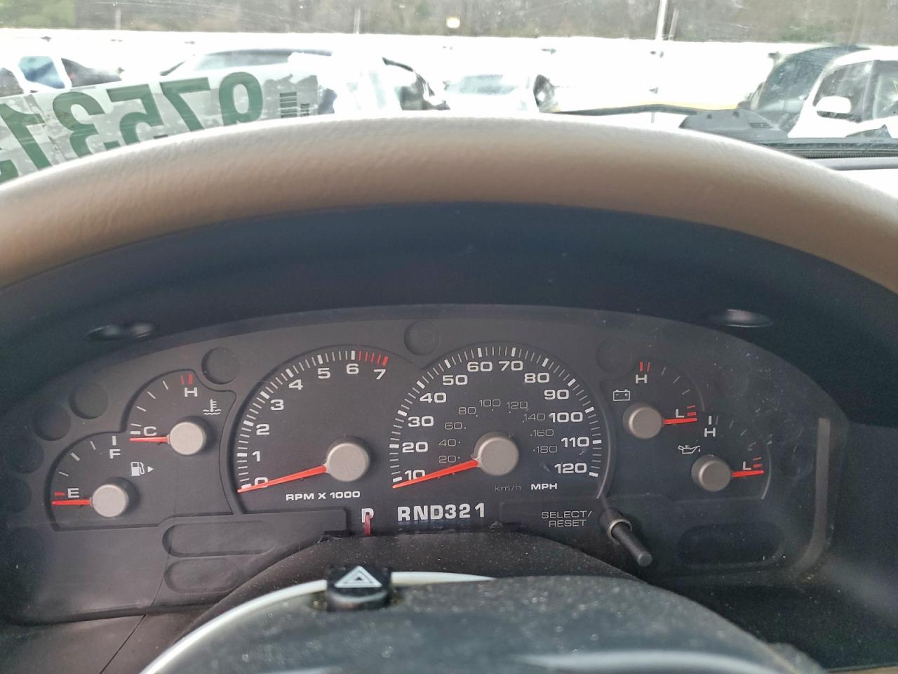 Ford Explorer Xlt Image 7