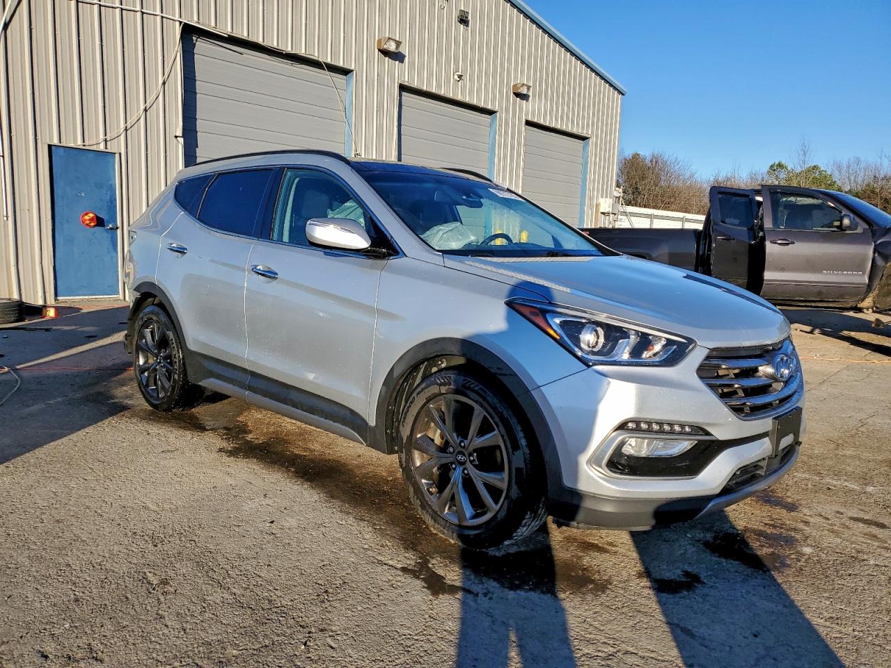Hyundai SANTA FE Image 3