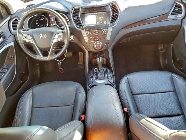 Hyundai SANTA FE Image 13