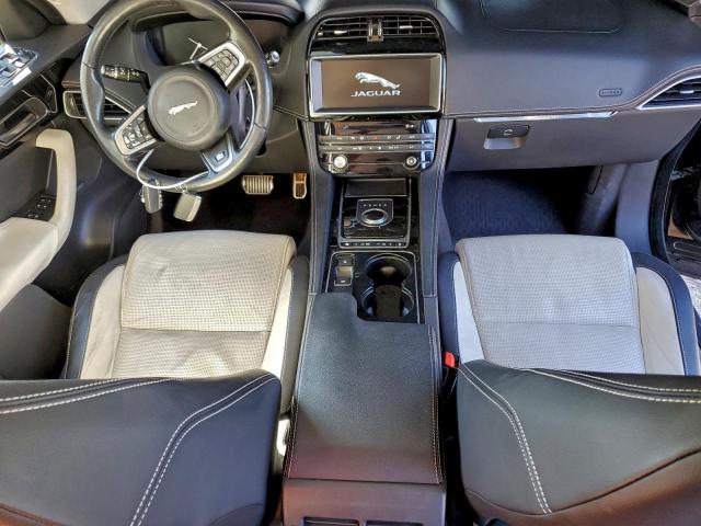 Jaguar F-PACE R - Sport Image 9