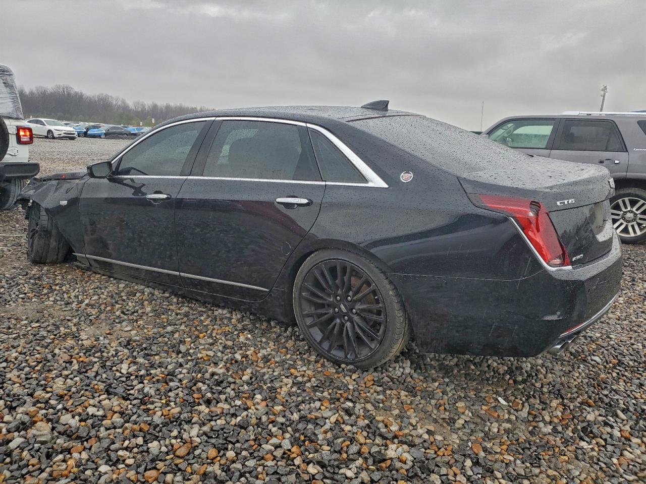 Cadillac CT6 Image 11