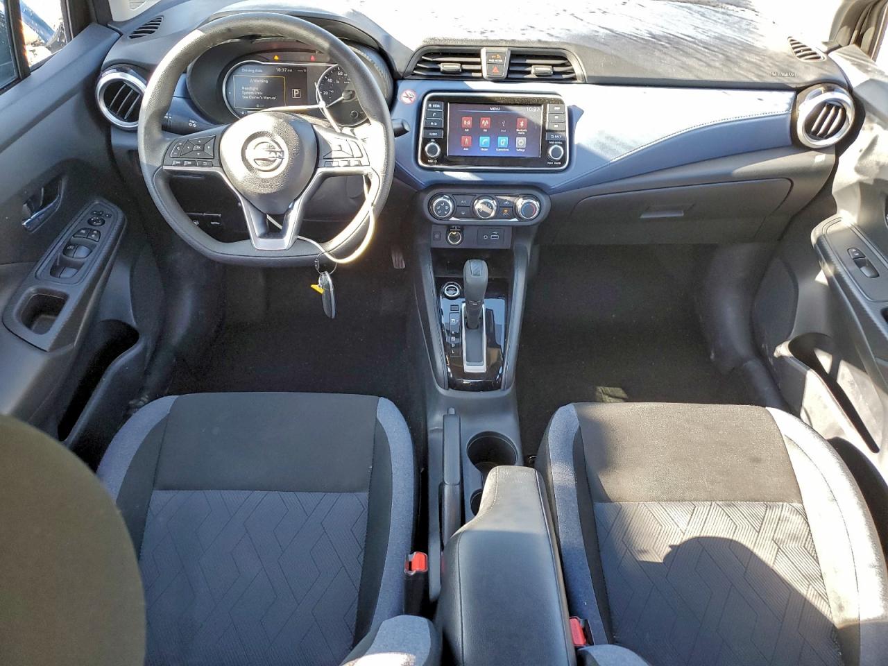 Nissan Versa Sv Image 2