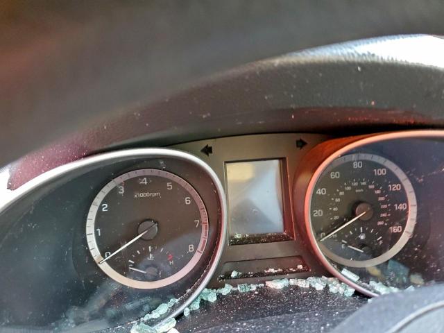 Hyundai SANTA FE Image 4