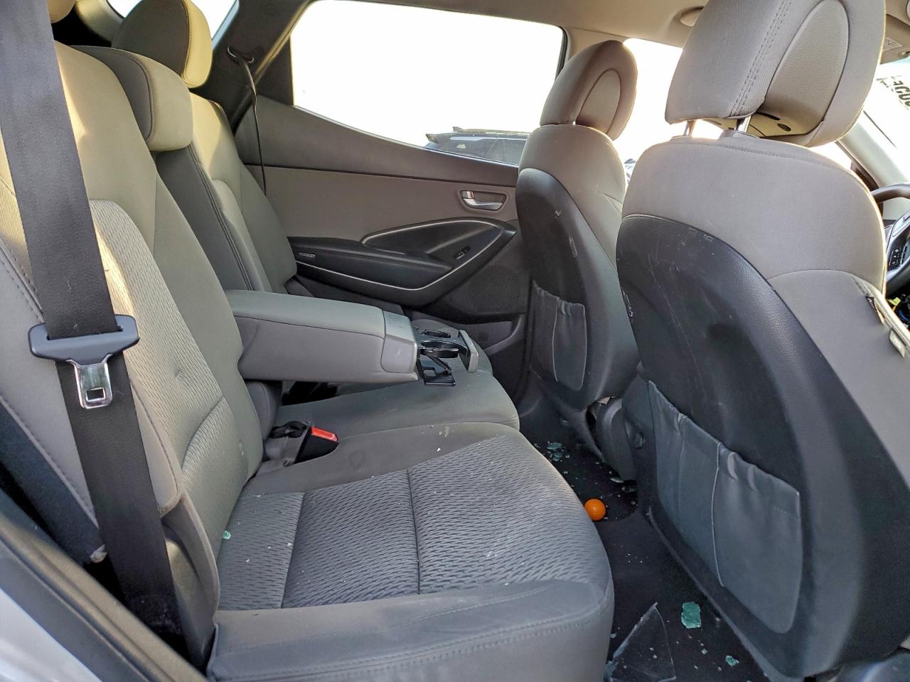 Hyundai SANTA FE Image 6