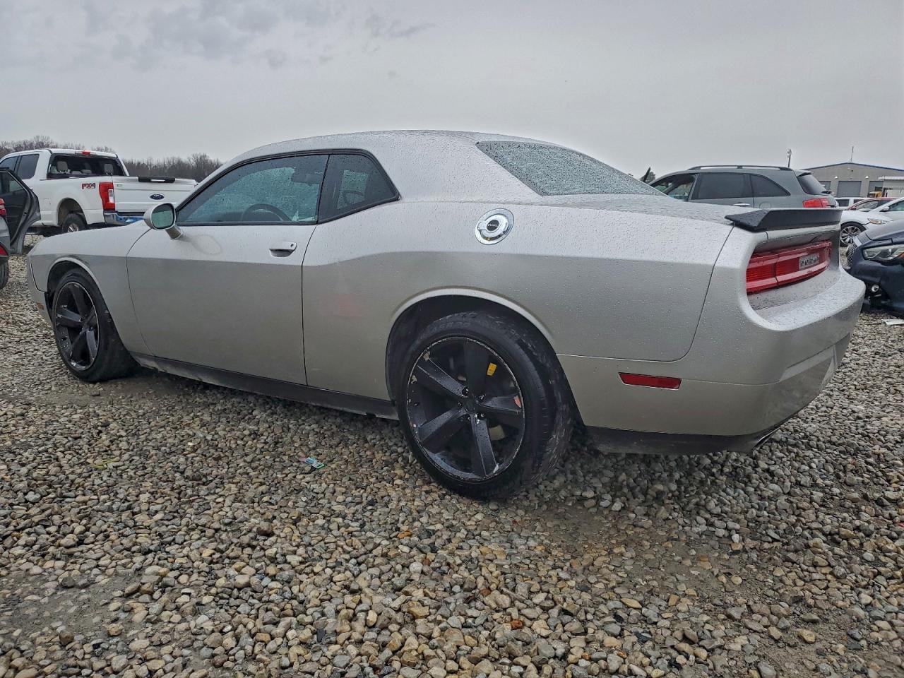 Dodge Challenger Sxt Image 4