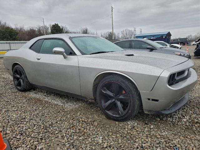 Dodge Challenger Sxt Image 6