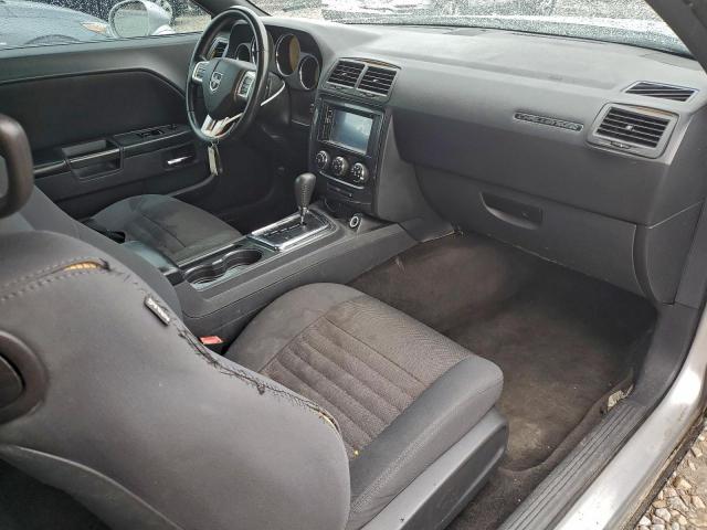 Dodge Challenger Sxt Image 11