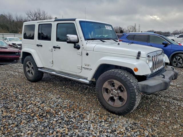 Jeep Wrangler Sahara Image 2