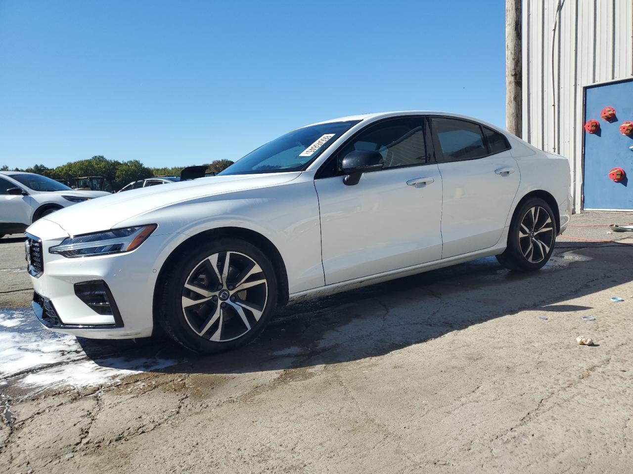 Volvo S60 Plus Plus Image 1