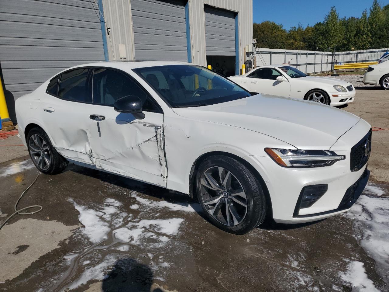 Volvo S60 Plus Plus Image 4