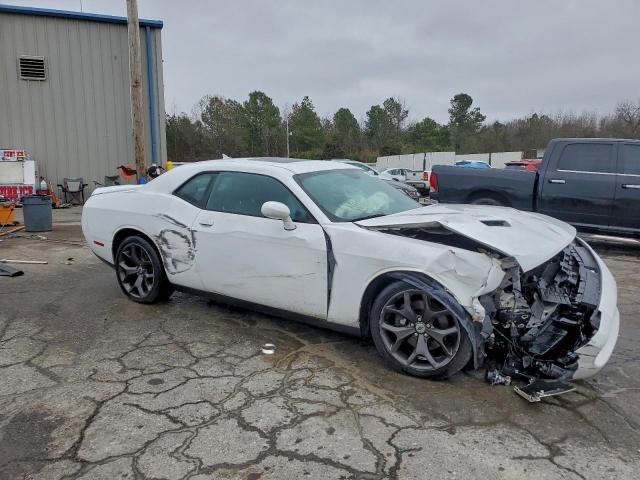 Dodge Challenger Sxt Image 8