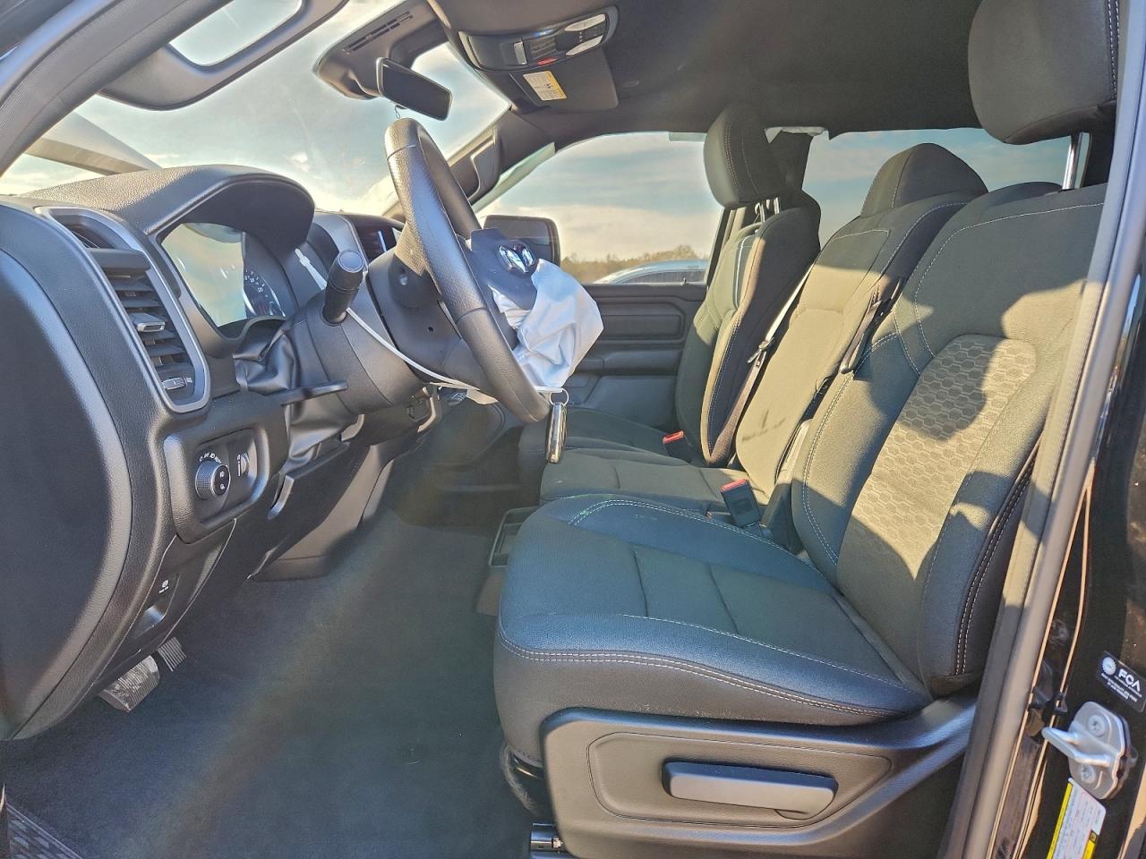 Ram 1500 Tradesman Image 4