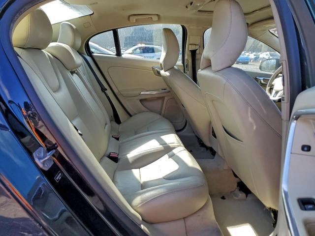 Volvo S60 Premier Image 8