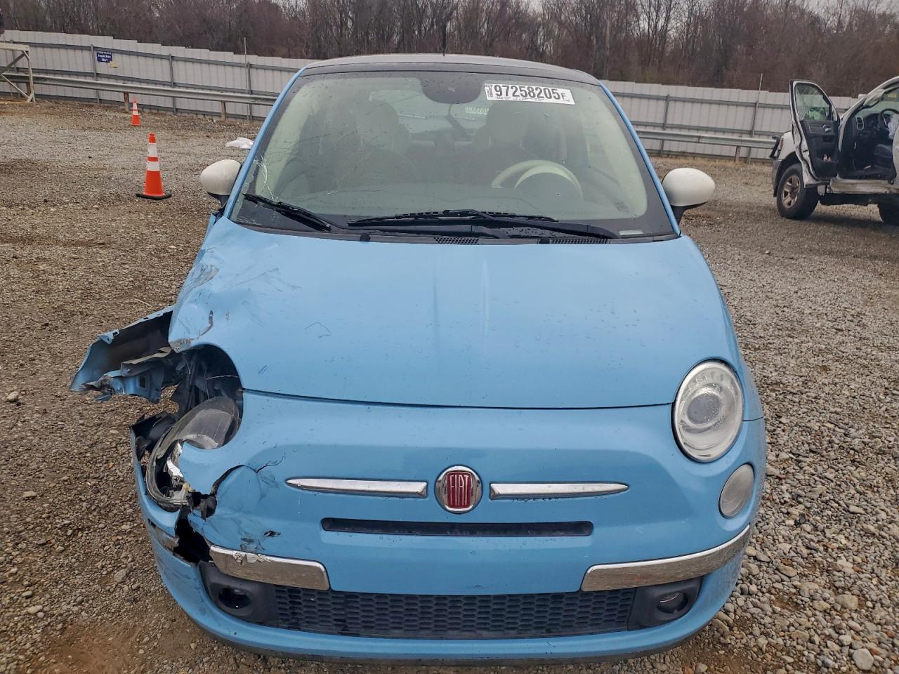 FIAT 500 Lounge Image 12