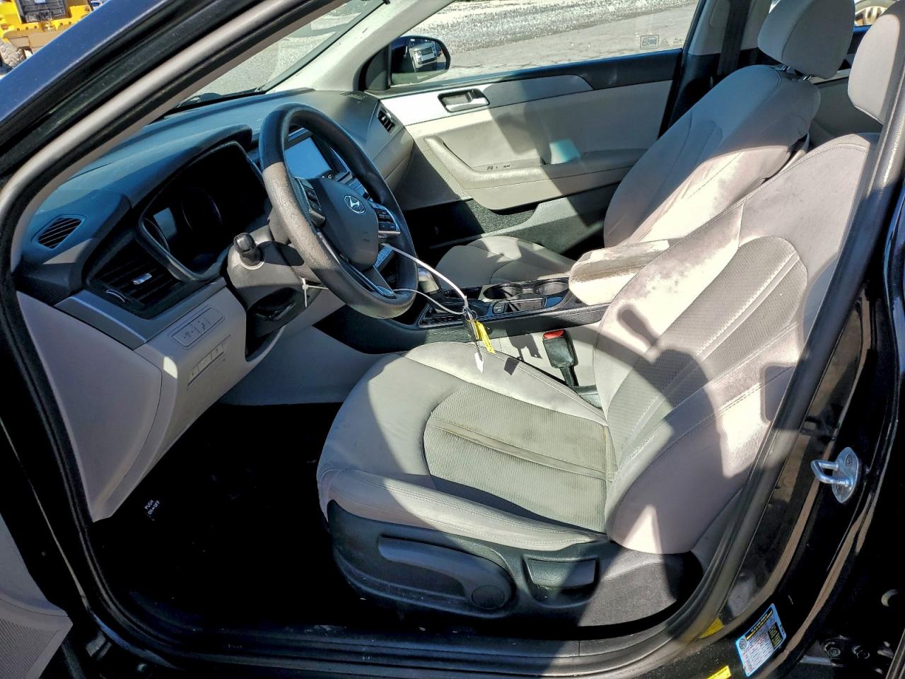 Hyundai SONATA Se Image 8