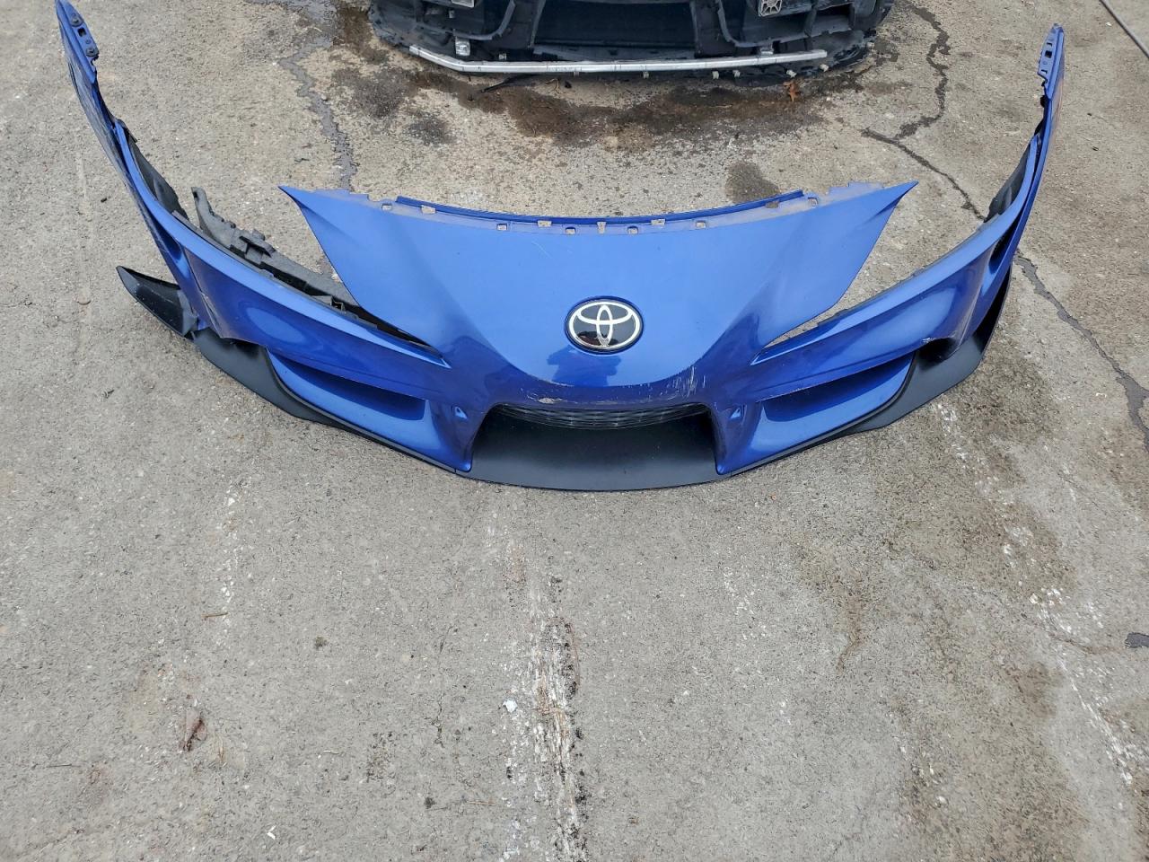 Toyota Supra Base Image 2