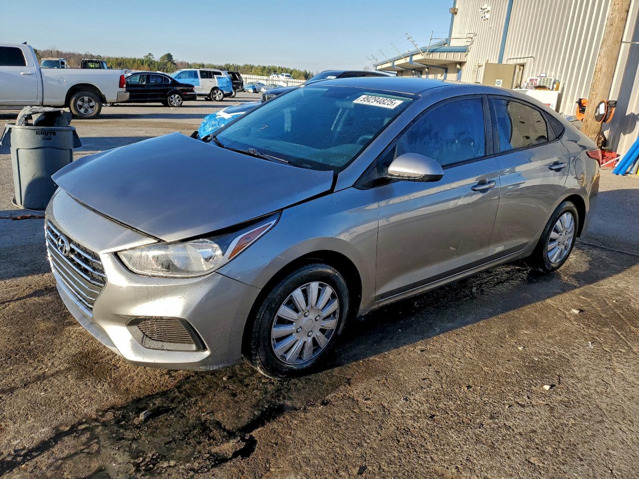 Hyundai ACCENT Se Image 1