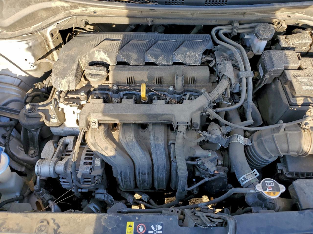 Hyundai ACCENT Se Image 12