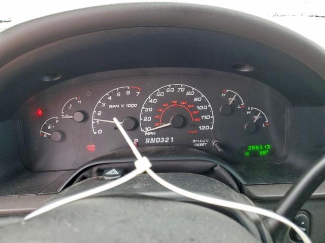 Ford Explorer Xlt Image 7