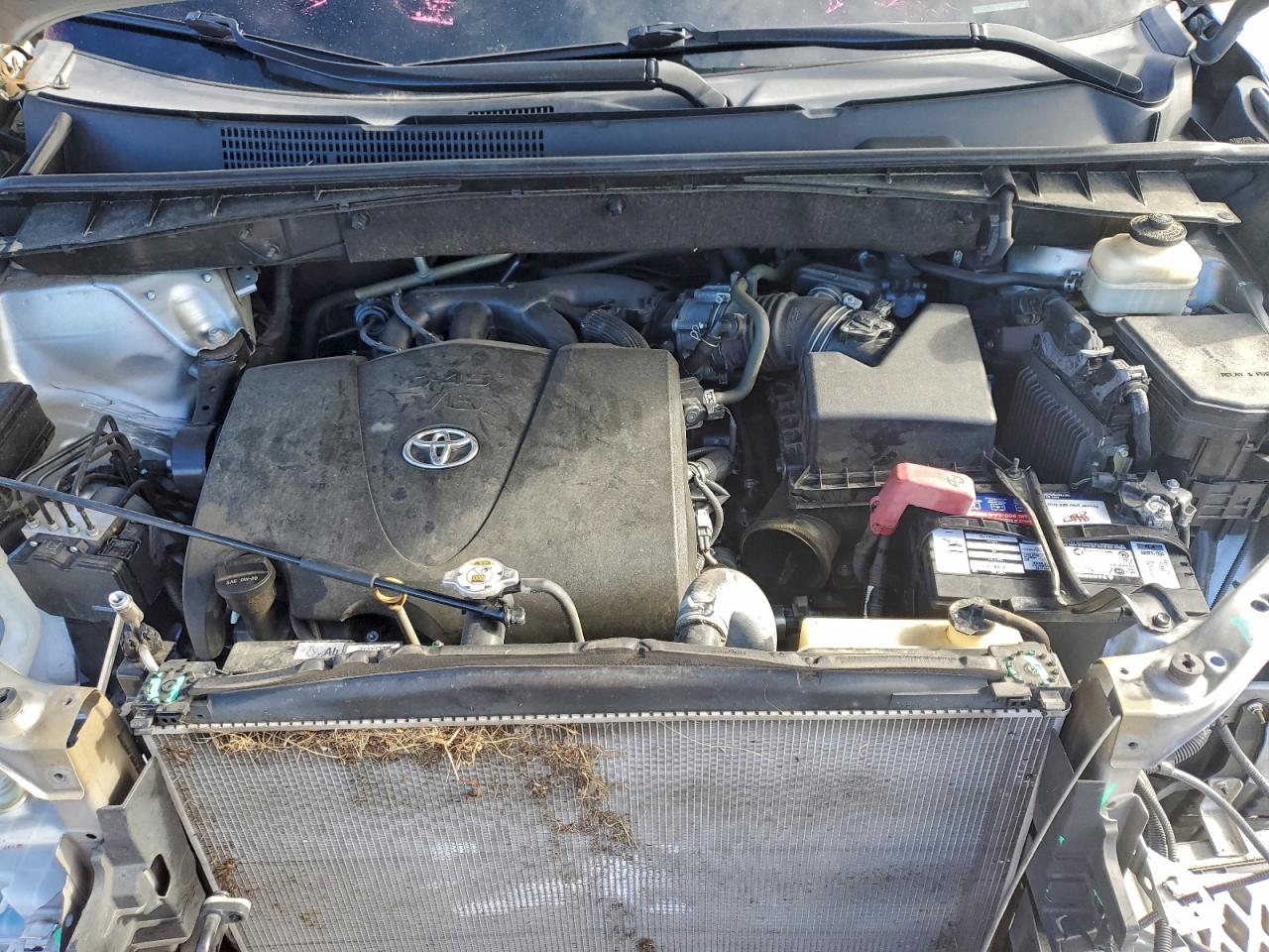 Toyota Highlander Se Image 3