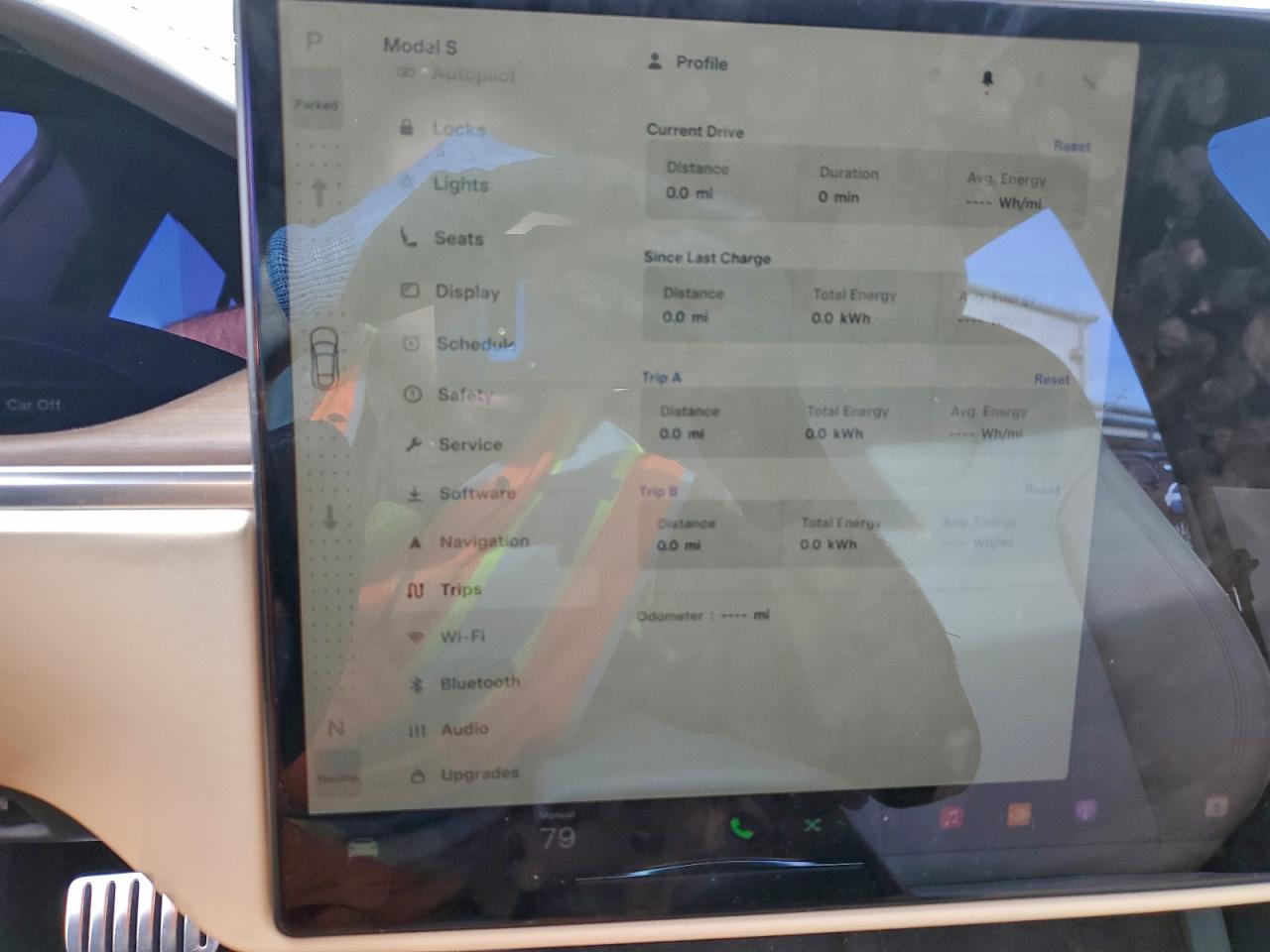 Tesla Model S Image 3