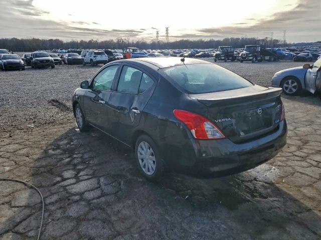 Nissan Versa S Image 4