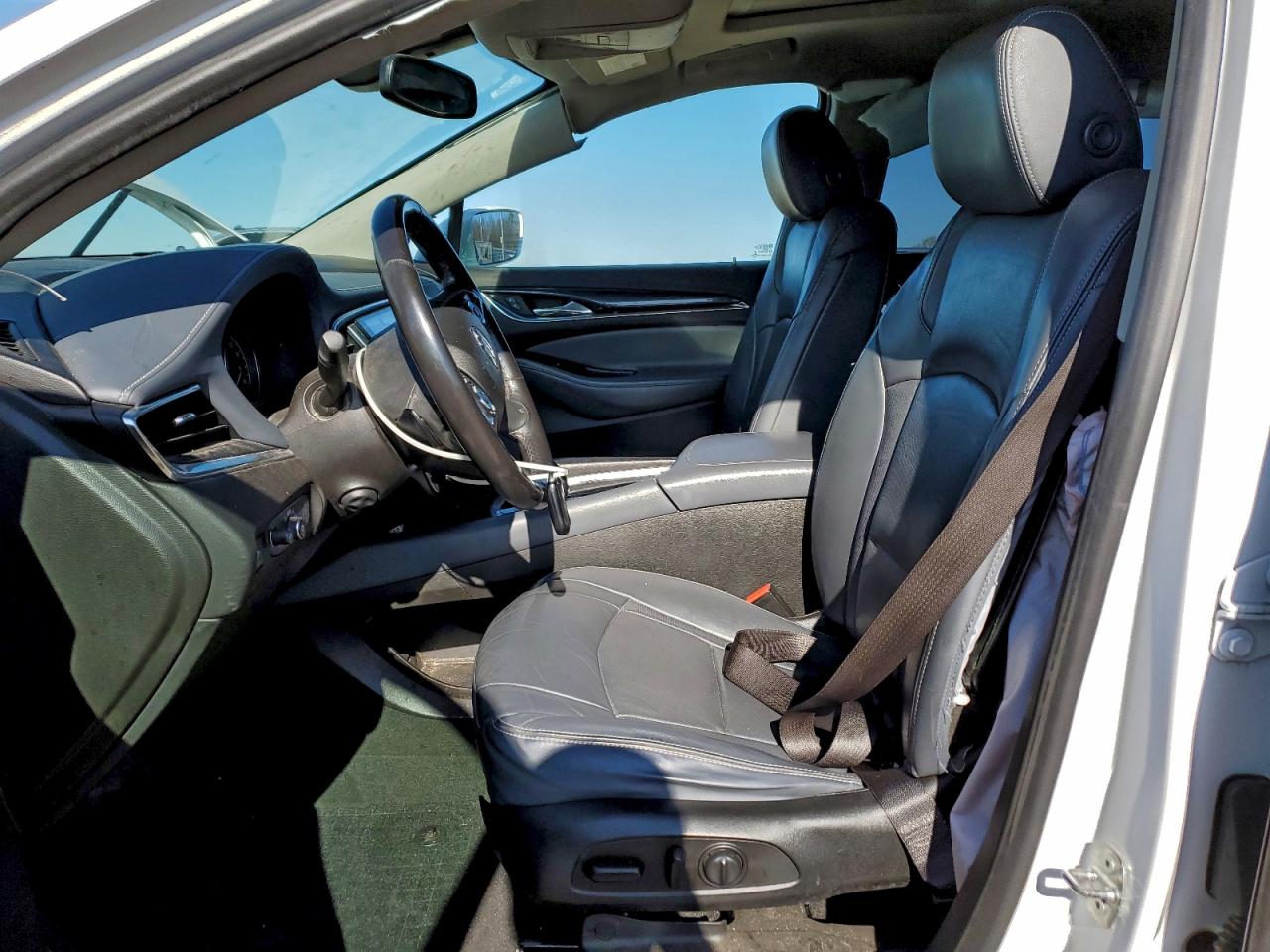 Buick Enclave Premium Image 4