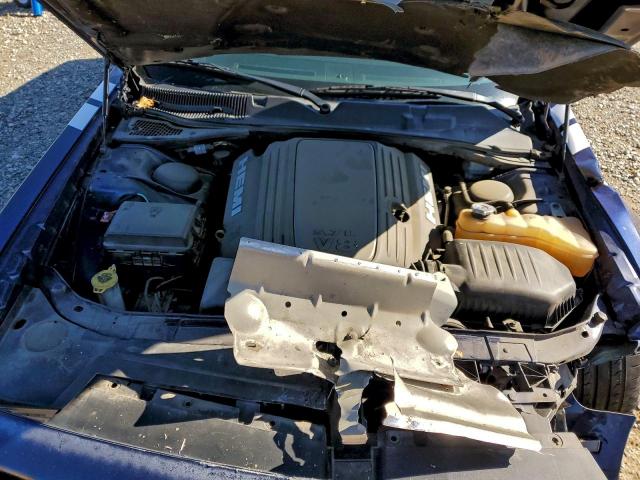 Dodge Challenger R/t Image 8